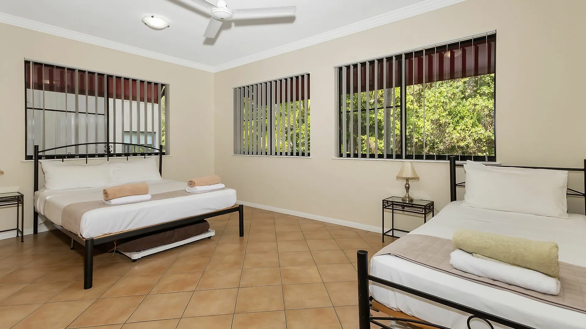 Mediterranean Apartments - Unit 4 Kuranda 3*,